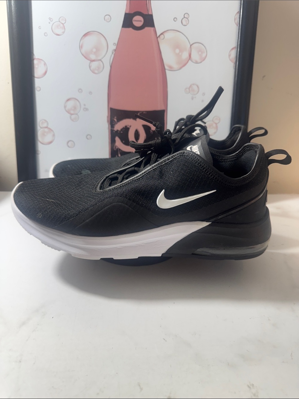 Nike Air Max Motion 2 Black and White Sneakers - Men’s Size 9